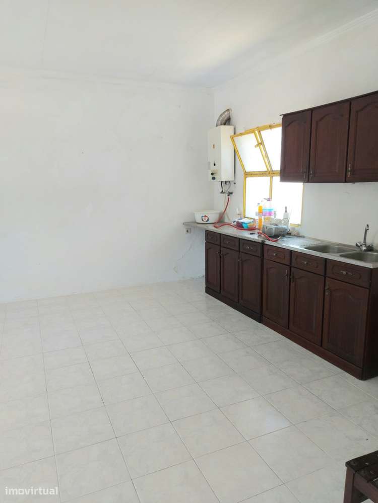 Moradia T3 + T1 + Terreno Urbanizável (Horta) - Vidigueira-25