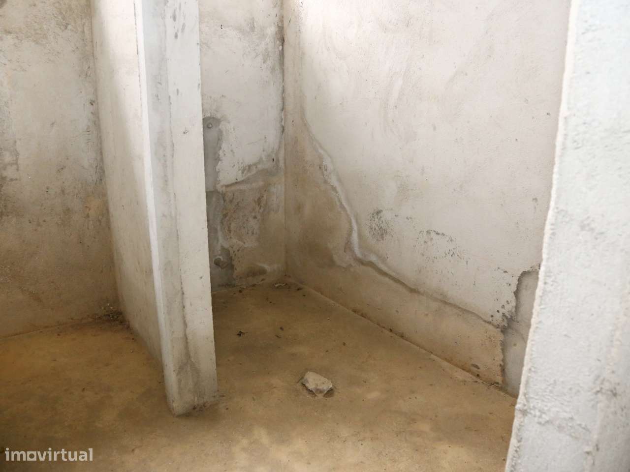 Loja  Venda em Lustosa e Barrosas (Santo Estêvão),Lousada-9