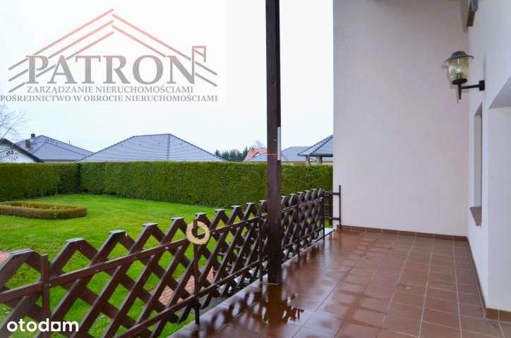 Dom na przedmieściach Bolesławca-3