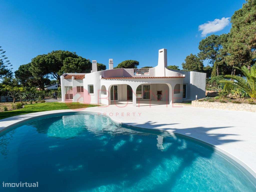 Moradia T4 Renovada Com Vista Golfe Em Vilamoura