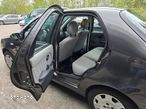 Fiat Albea 1.4 Dynamic - 10