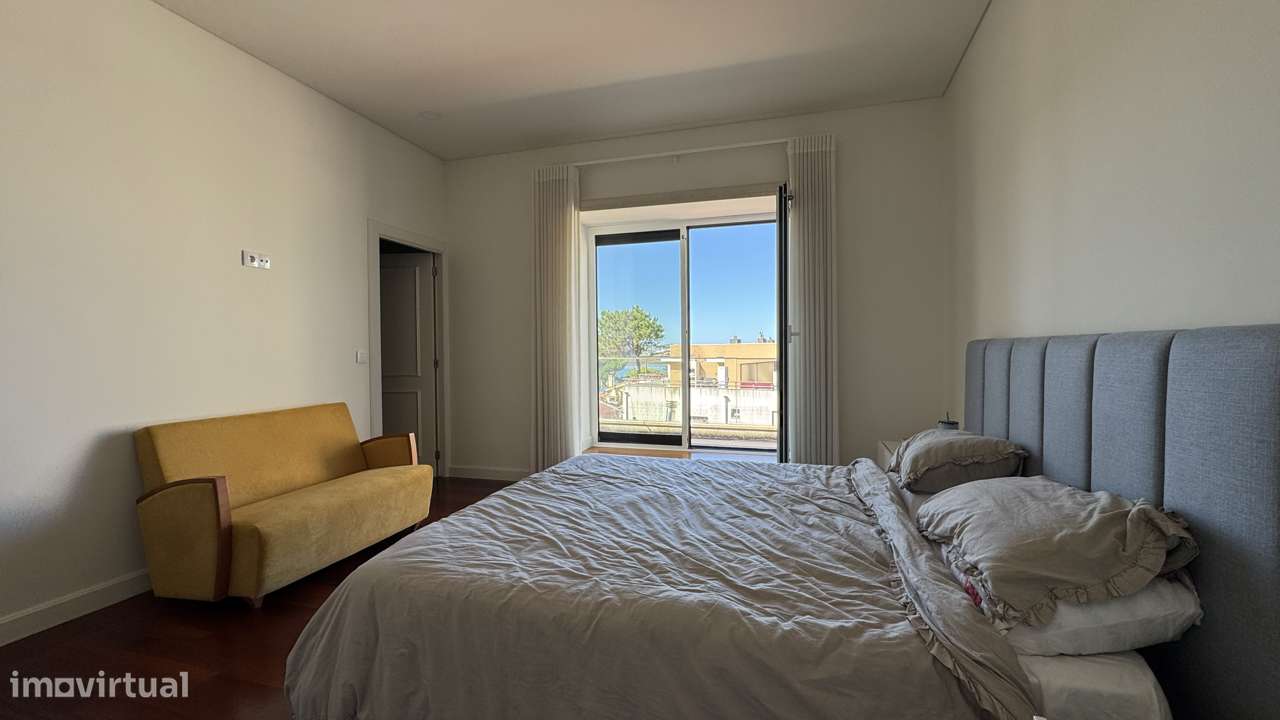 Moradia T3 no Centro de Esposende | 393 m²-9