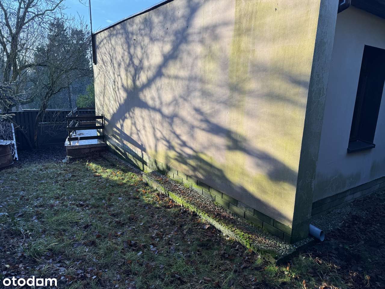 Urokliwy dom 2 pokoje z piwnicą blisko jeziora - Pełny obrazek: 4/9