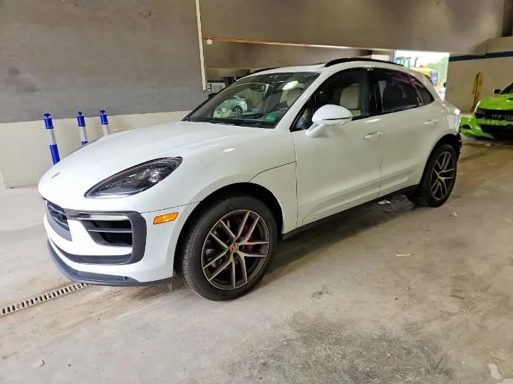 Porsche Macan I (2014-) 2023