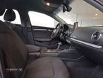 Audi A3 Limousine 30 TFSI Design S tronic - 19