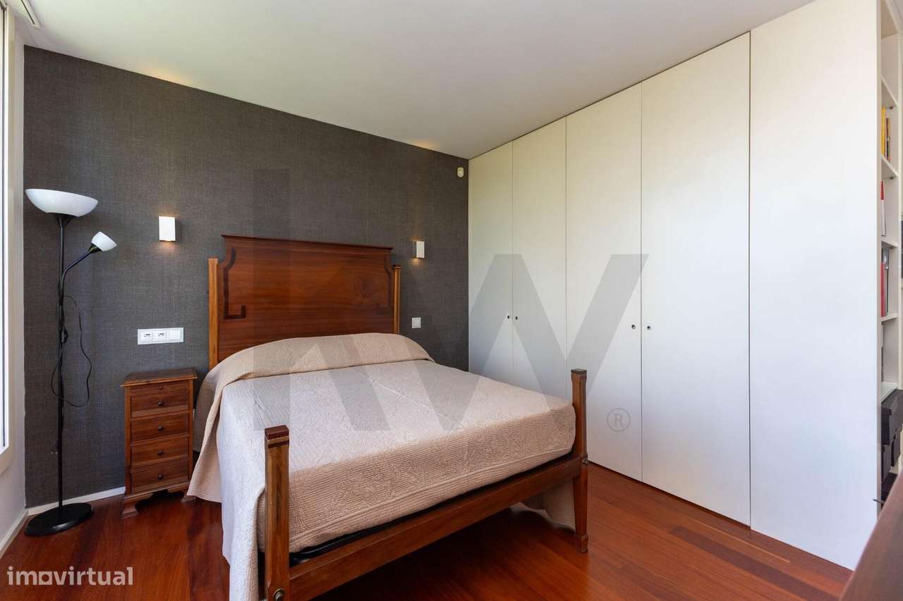 Fantástica moradia T3, com  jardim, piscina, situada em zona tranquila-40