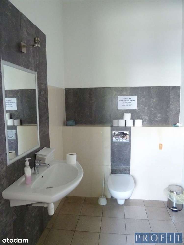 Budynek biurowo o pw. 862m2-8