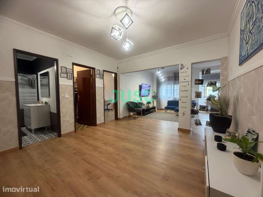 Apartamento t3 luminoso com open space e garagem - Grande imagem: 3/22