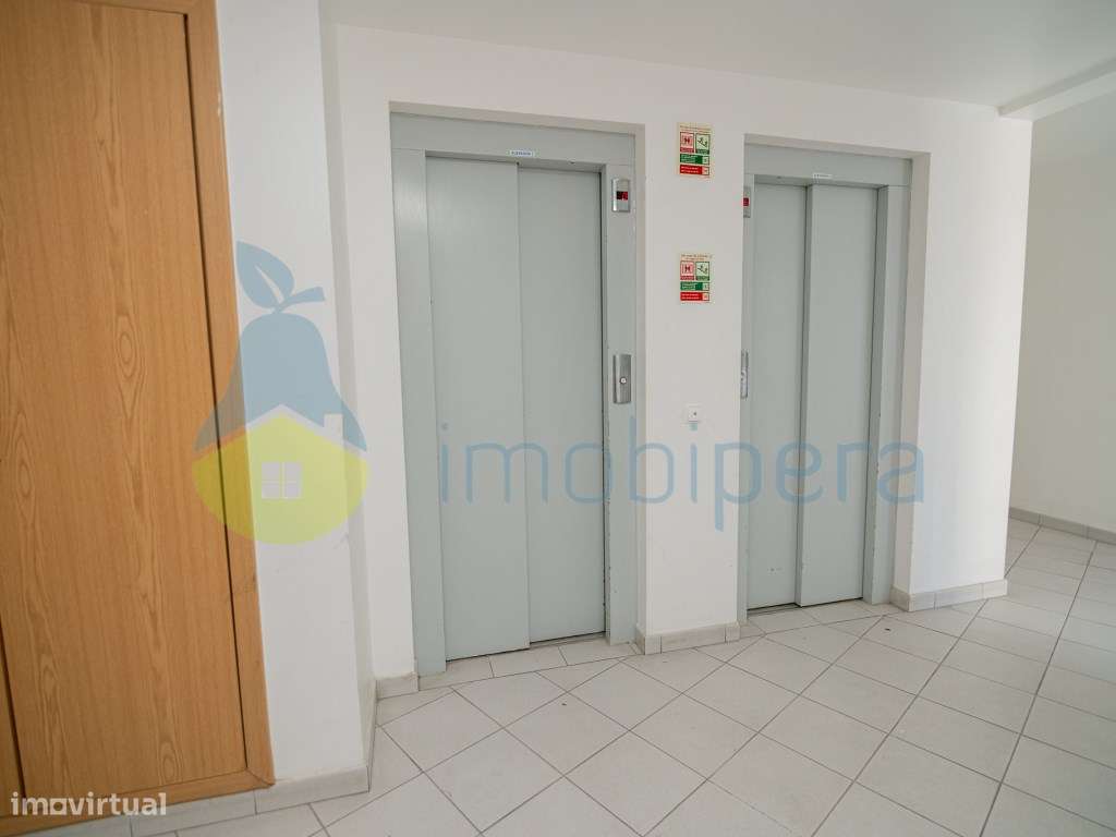 NÃO PERCA ESTA GRANDE OPORTUNIDADE! APARTAMENTO T3 MODERNO DE GRAND... - Grande imagem: 5/33