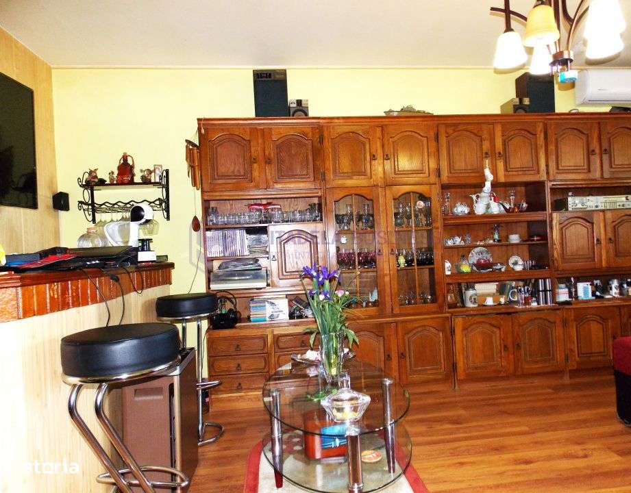 I.C.I.L. - Apartament 2 camere, transformat in 3 camere-3