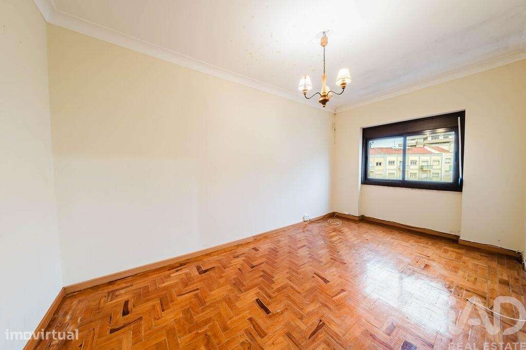 Apartamento T2 em Alverca do Ribatejo e Sobralinho de 68 m2 - Grande imagem: 3/29