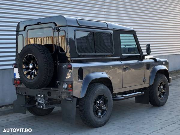 Land Rover Defender 90 2.4TD S/W E - 3