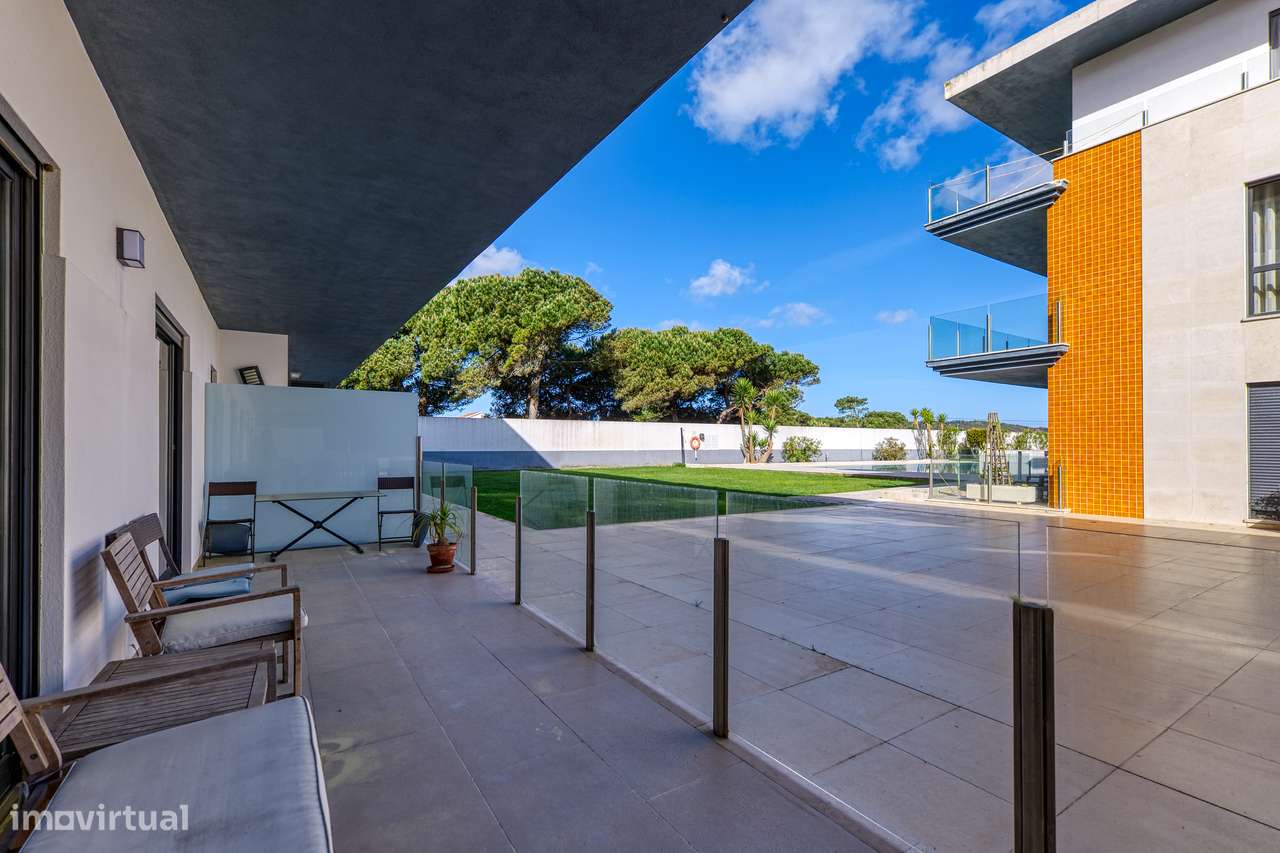 Apartamento T2, piscina e lugar de estacionamento - S Martinho Porto-37