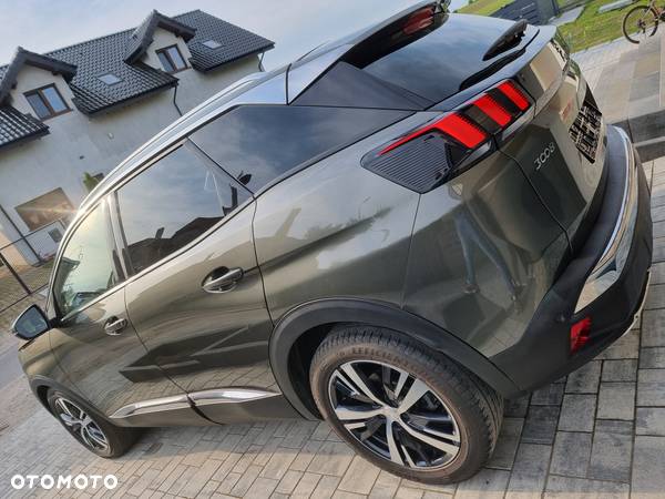 Peugeot 3008 1.6 BlueHDi Allure S&S EAT6 - 4