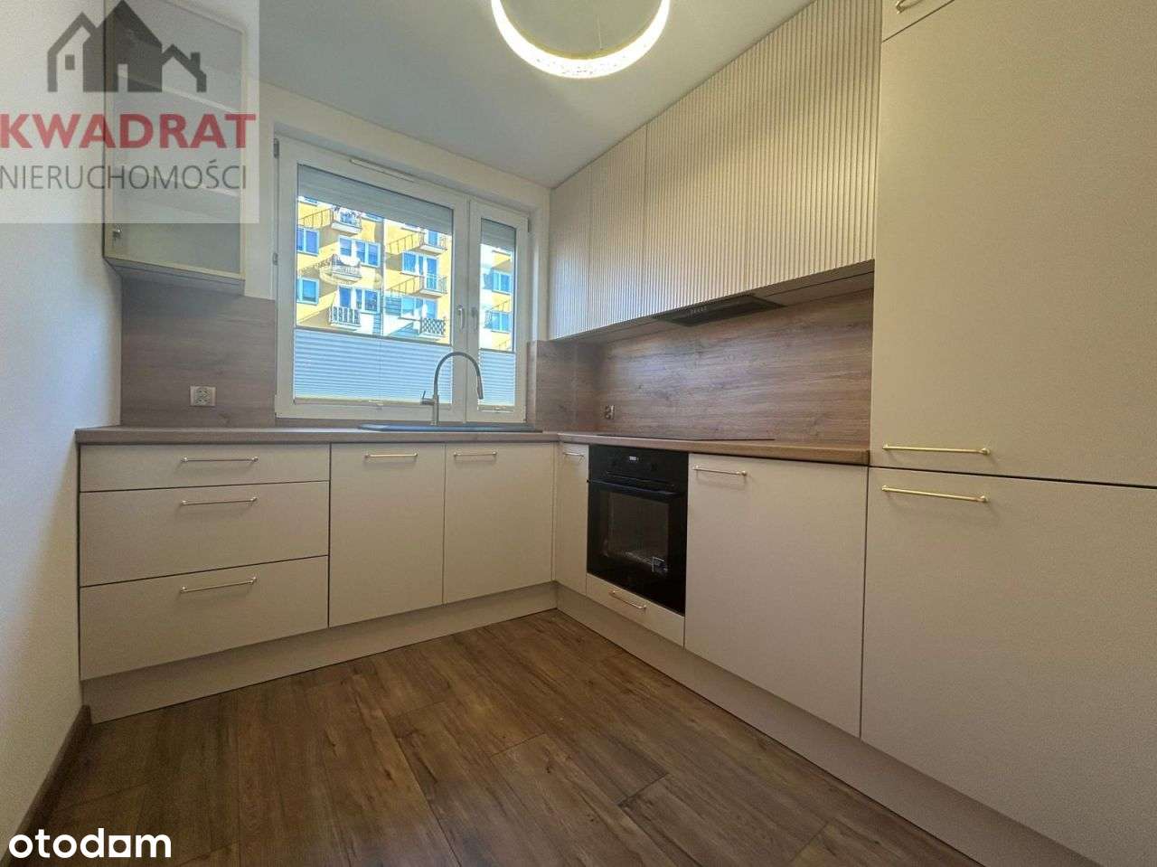 Nowoczesne mieszkanie po generalnym remoncie z wid-1