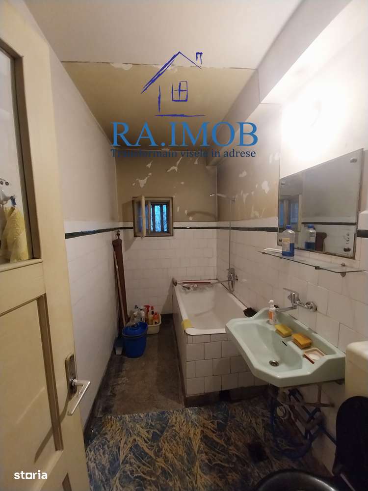 Apartament 3 camere, et 3/4, Constantin Brezeanu - 60000 euro-4