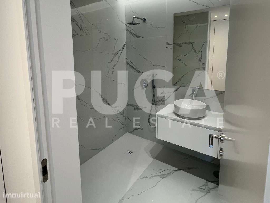 Apartamento T4 de Luxo em Canidelo: O Privilégio da Primeira Linha ...-7