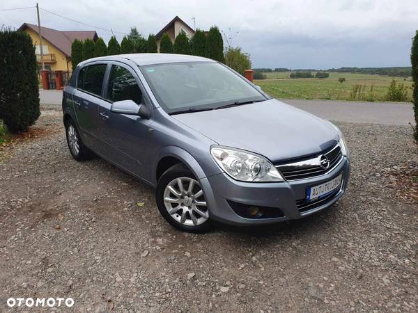 Opel Astra III 1.8 Enjoy - 1