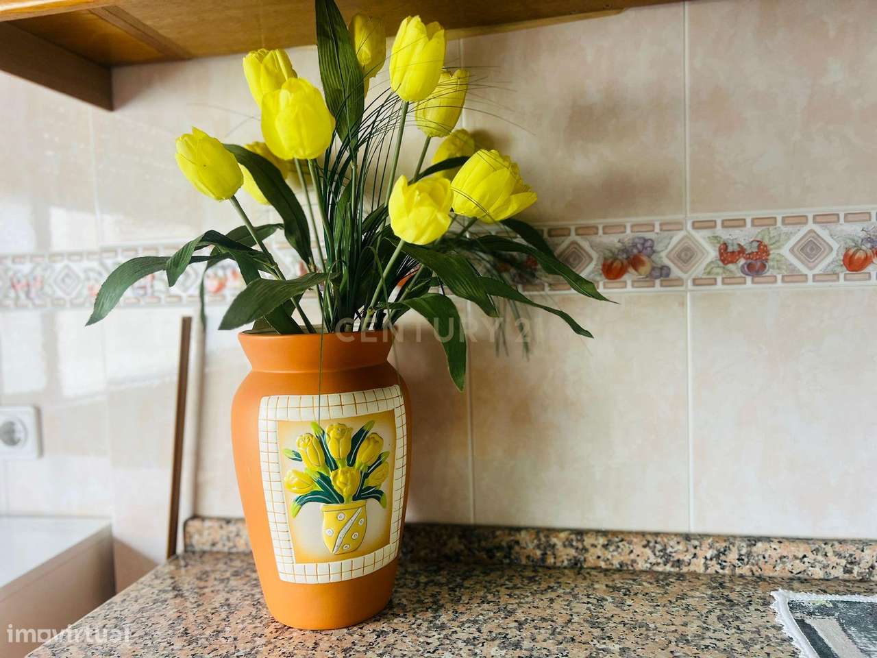 T2 junto Igreja Amadora Venteira Rua 1 de Maio - Grande imagem: 4/26