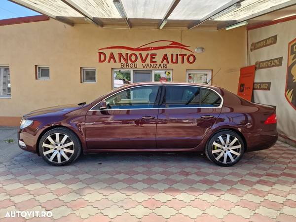 Skoda Superb 2.0 TDI DSG Active - 3