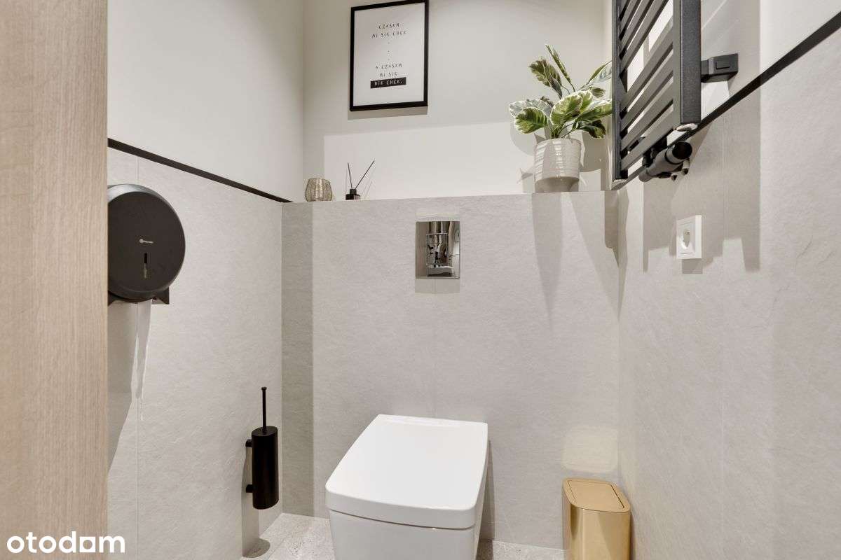 Idealny na Gabinety w Sercu Częstochowy!-12