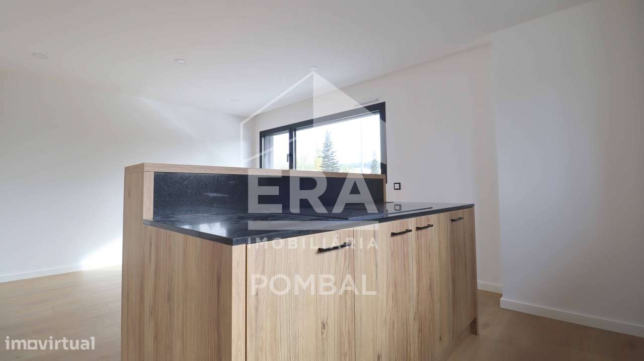 Excelente apartamento T2, centro de Pombal - Grande imagem: 4/23