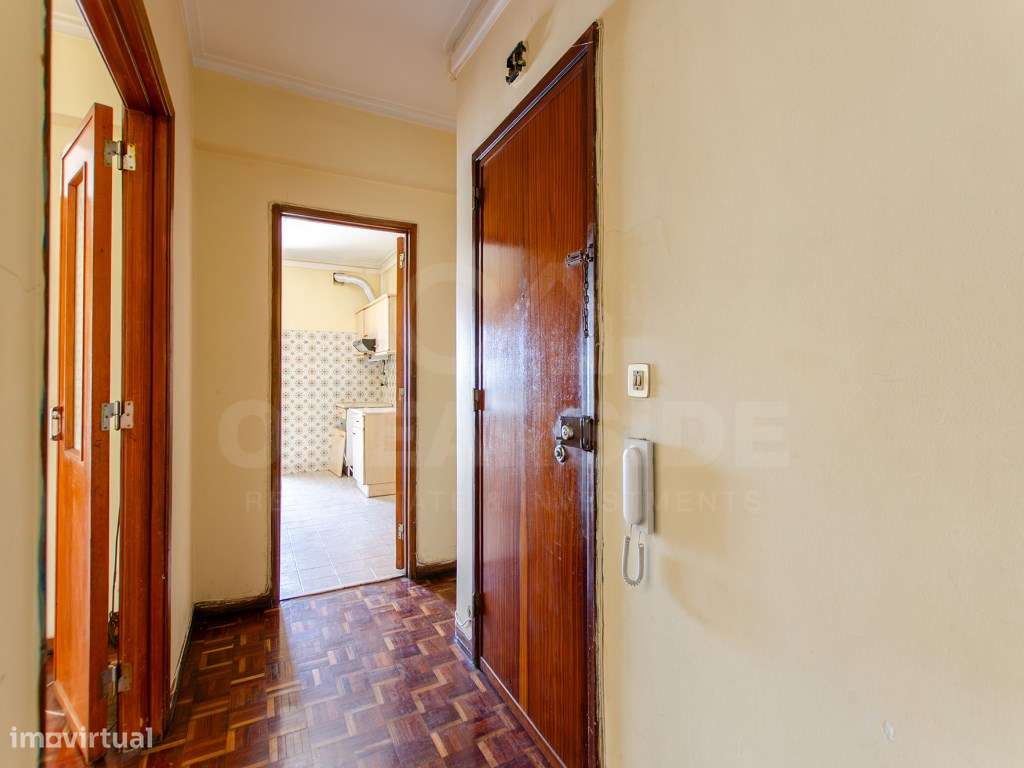 T2+1 com terraço de 45m2 e vista de rio, em Cacilhas-13