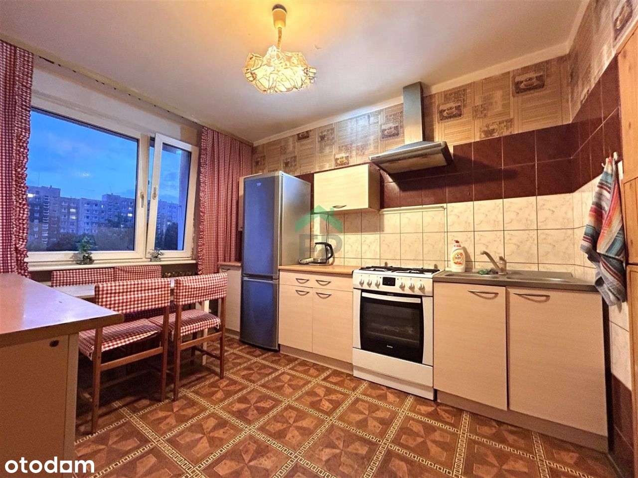 Na sprzedaż: Przestronne 2-pokojowe mieszkanie-4