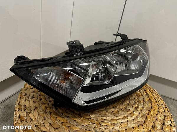 Audi A1 82A 2019- lampa lewa idealna oryginal demontaz EU - 2
