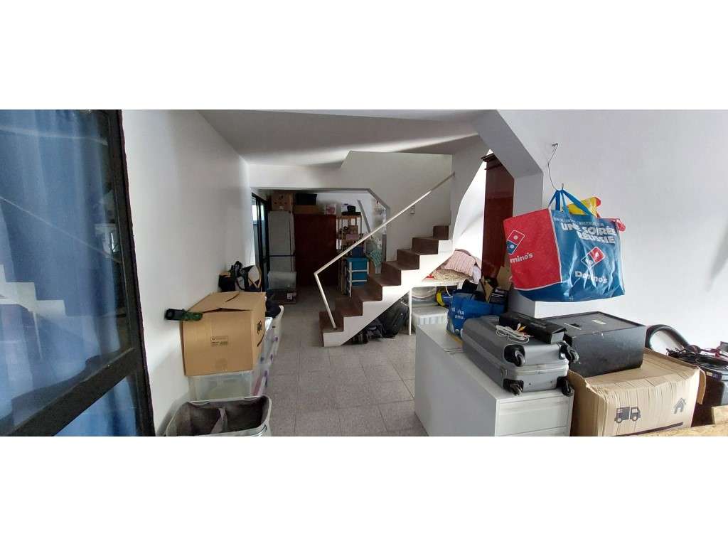 Moradia T4 individual em Vieira de Leiria-22