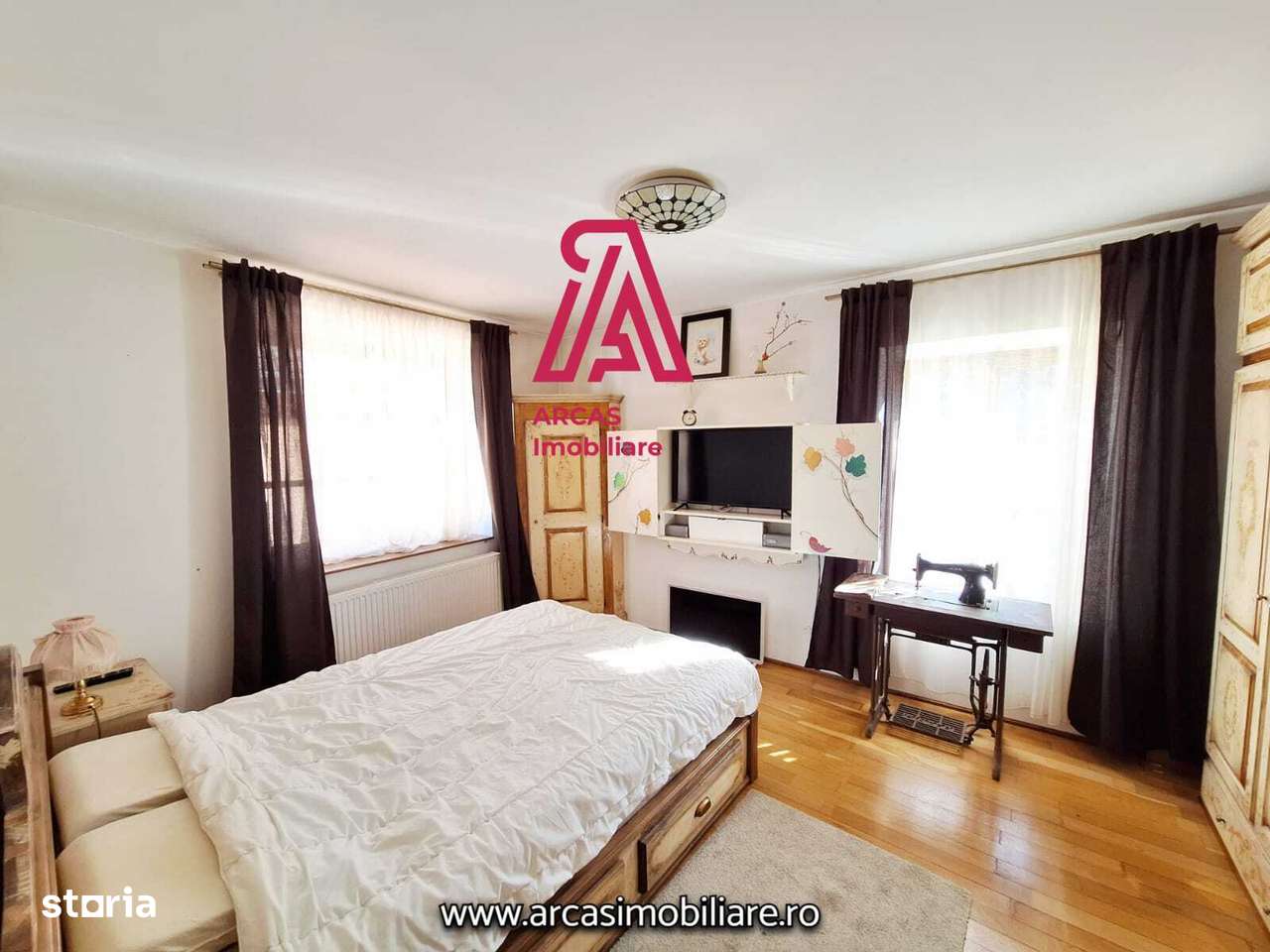 OCAZIE-Casă saseasca de vânzare în Cisnădioara, Sibiu!-4