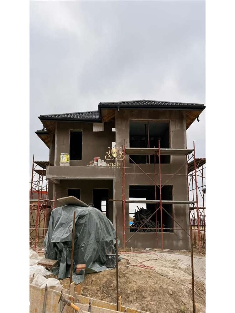 Rate la dezvoltator -  Vila cu etaj 4 camere la  intrare in  Barnova c-1