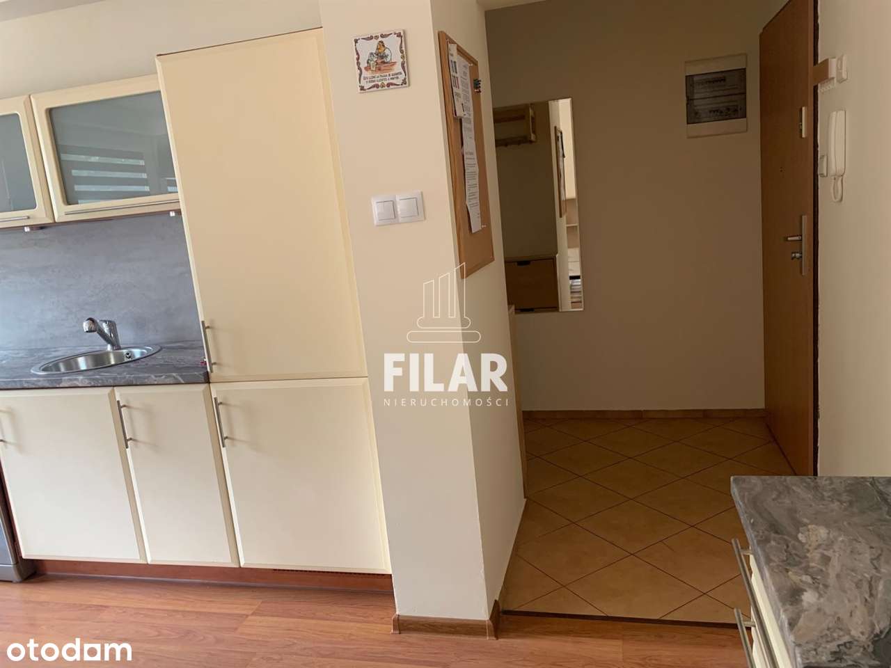 Os. Dolina Cisów, cisza i spokój, balkon, hala-6