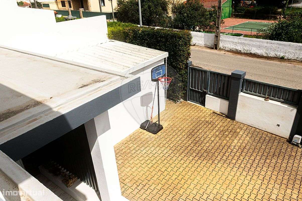 Moradia T4 para venda-22