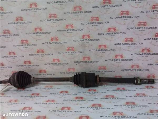 planetara dreapta renault trafic 2001 2011 - 1