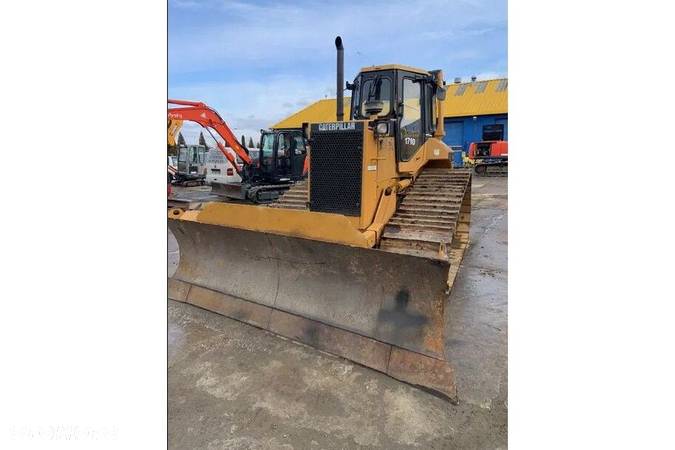 Caterpillar D5M LGP - 2