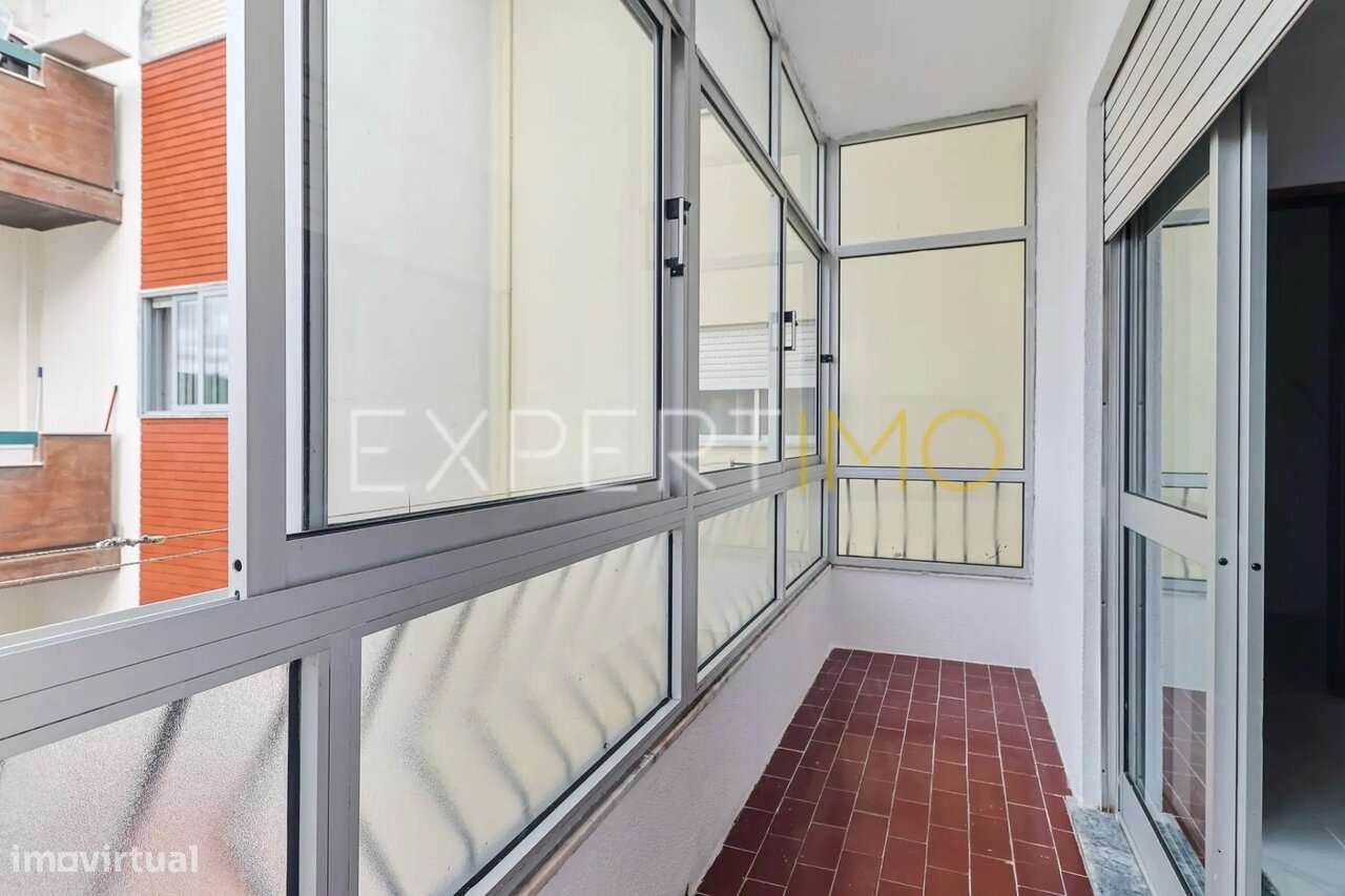 Excelente T2 com varanda e estacionamento em Eiras - Coimbra-7