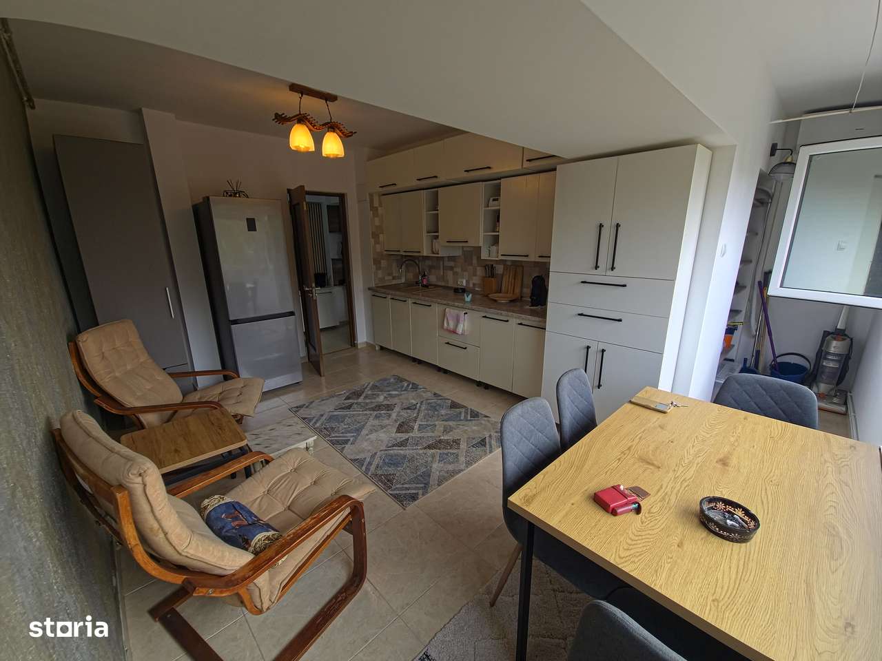 Tomis II 2 camere decomandat modern renovat complet termen lung - Imagine principală: 2/13