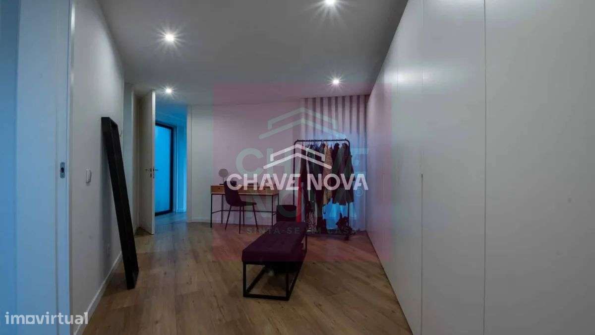 Moradia T4 de Luxo em Milheirós - Grande imagem: 3/39