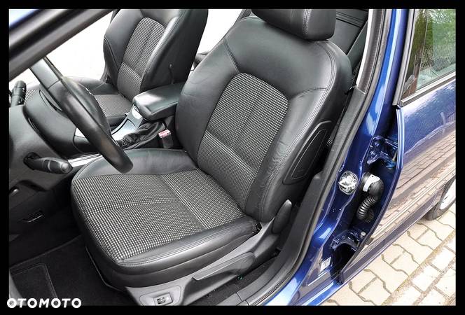 Peugeot 407 2.0 HDi Premium - 27