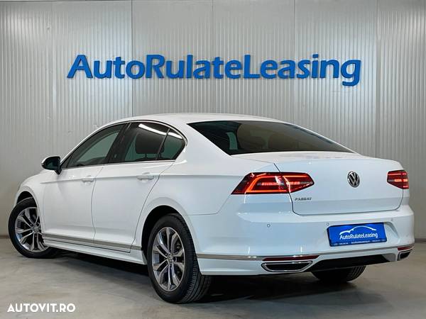 Volkswagen Passat 2.0 TDI DSG R Executive - 4