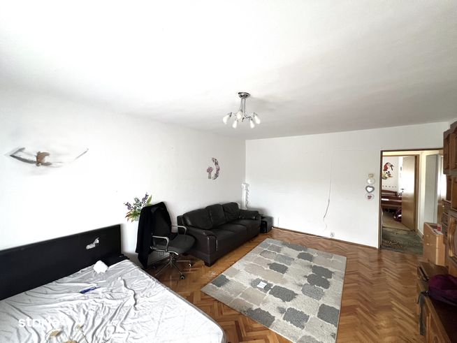 Apartament 2 camere - Decomandat - Micro 17-7