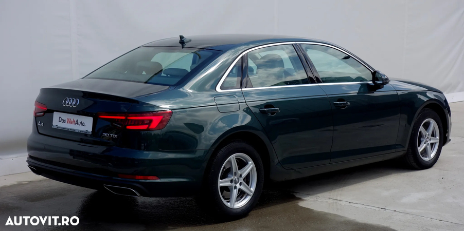 Audi A4 30 TDI S tronic - 28