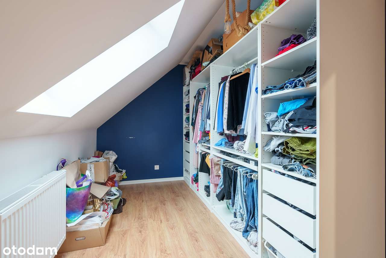 Nowoczesne, 2-poziomowe mieszkanie w Owińskach – idealne dla rodziny!-9