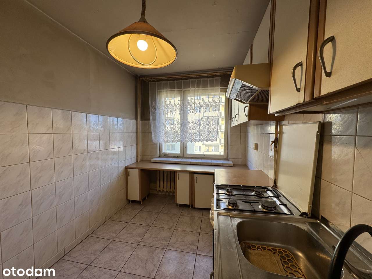 Mieszkanie 2-pokojowe z balkonem do remontu-8