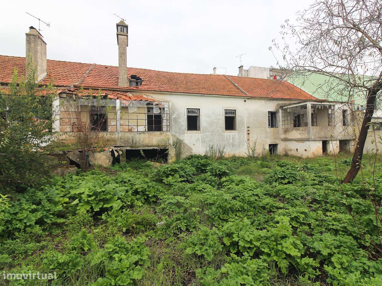 Conjunto de 2 Moradias no Centro da Cidade. - Grande imagem: 3/20