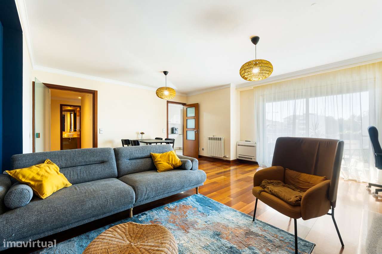 Apartamento t3 à venda na Rua Dom António Barroso, 268-0