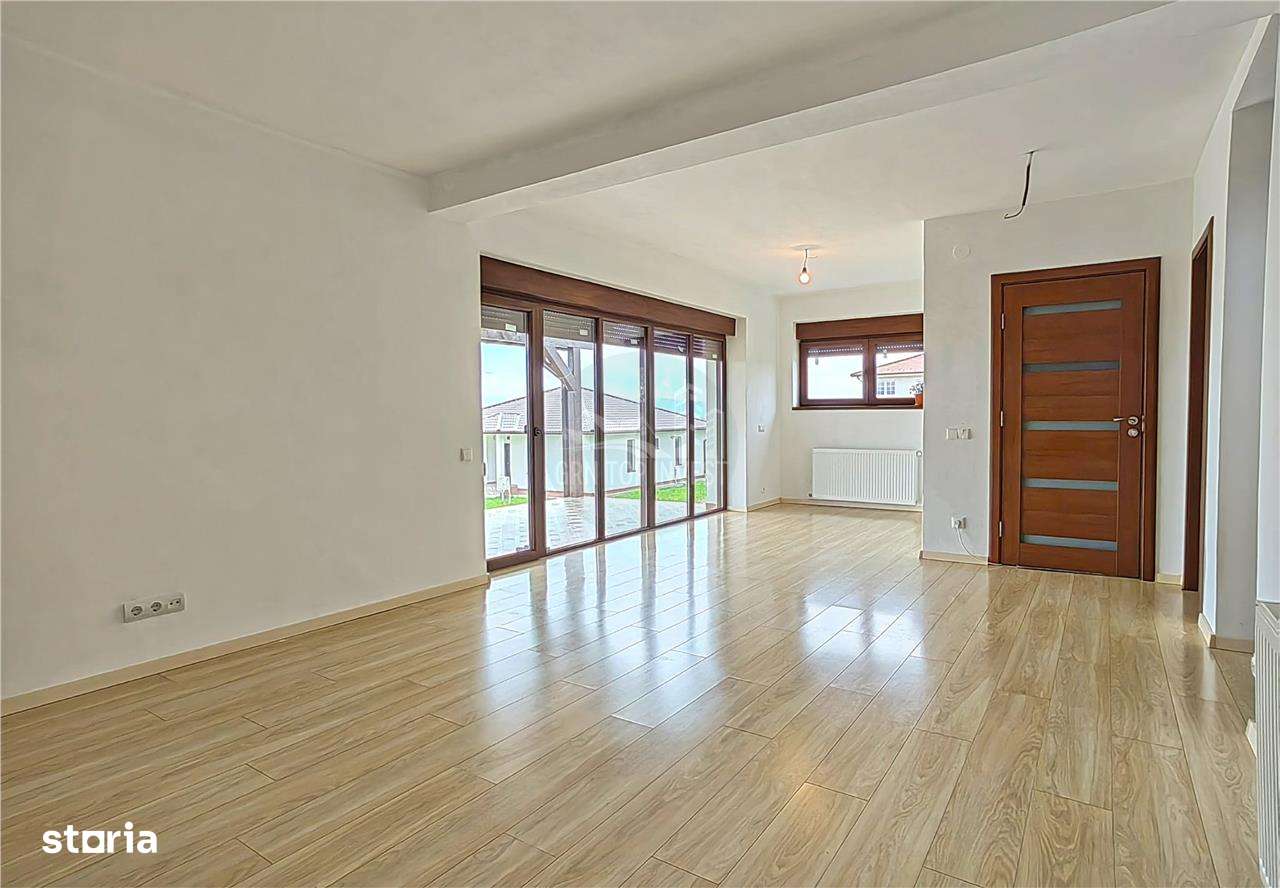 Casa individuala 5 camere 372mp teren zona Bavaria - Imagine principală: 1/11