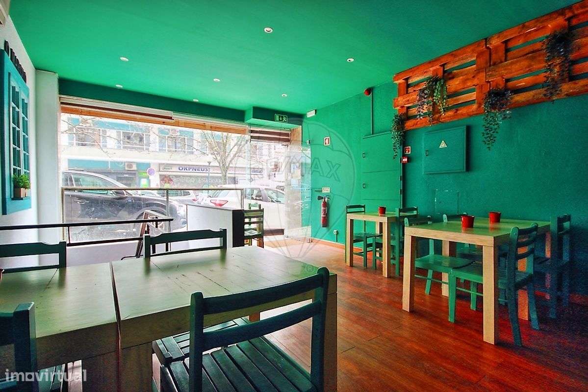 Loja  para arrendamento - Grande imagem: 2/13