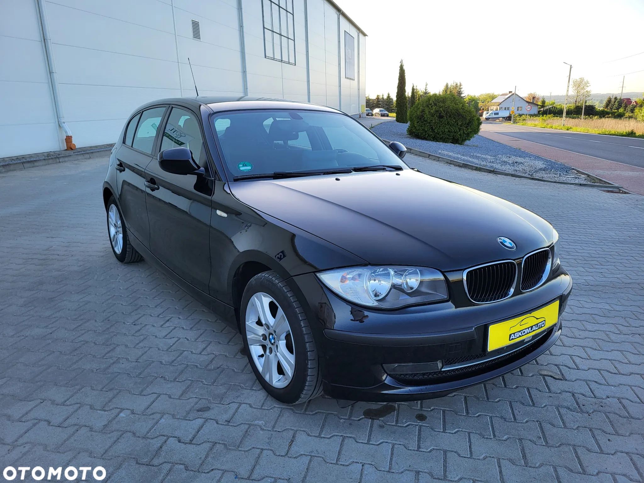 BMW Seria 1 116i - 10